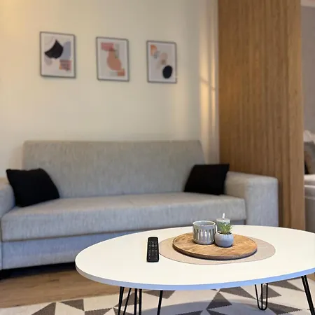 Cozy Jesenna Appartamento
